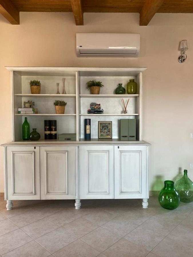 Carmen House Villa ชิโรมารีนา ภายนอก รูปภาพ